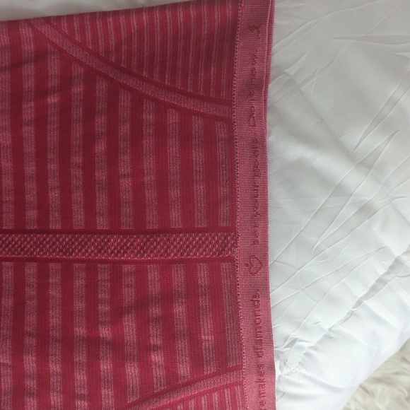 Lululemon Swiftly size 4 - Picture 2 of 3